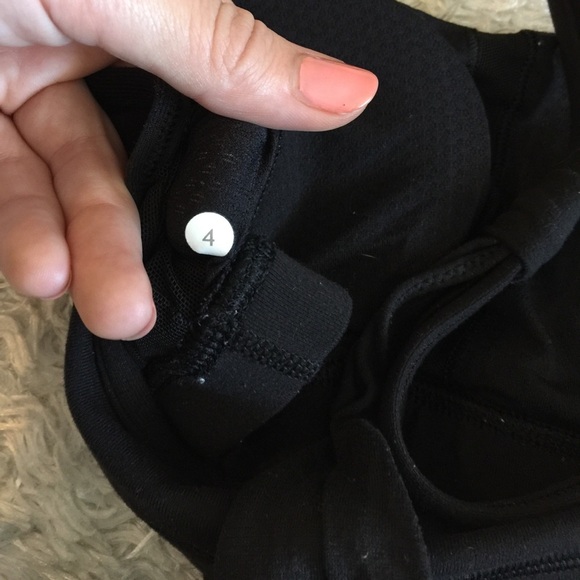 ⭐️🔻Lululemon Black Tank - Picture 3 of 3